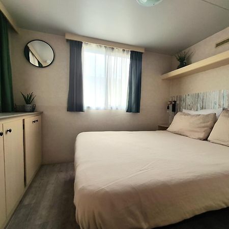 Comfortabele Familie Chalets Met Veranda Incl Airco Dichtbij Zee! فياريجيو المظهر الخارجي الصورة